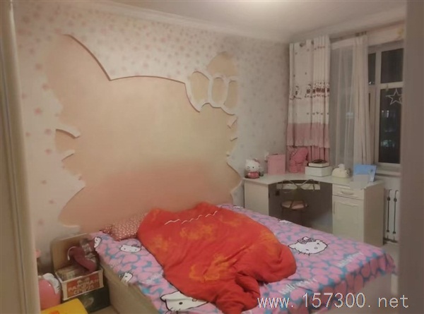 西城區(qū)頂樓低價(jià)誠(chéng)售