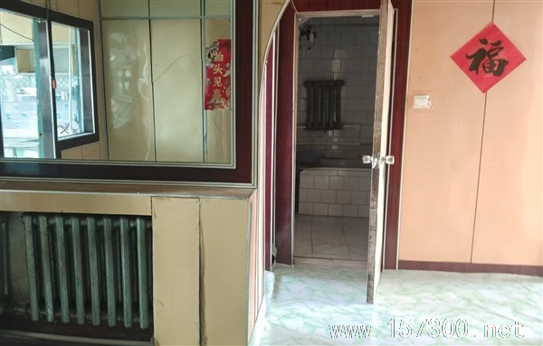 新青小區(qū)七樓