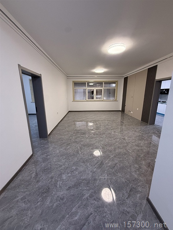 出售歐亞新城多層房屋