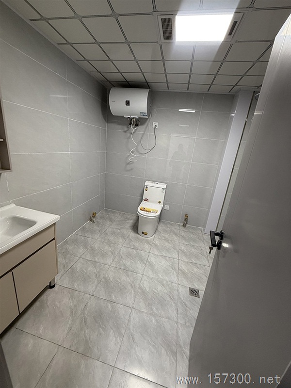 出售歐亞新城多層房屋