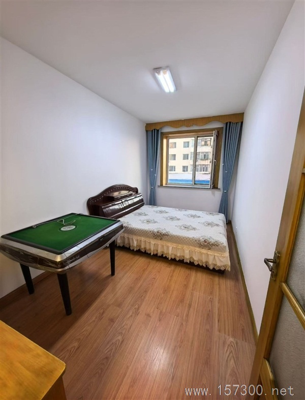 大學(xué)學(xué)區(qū)二樓