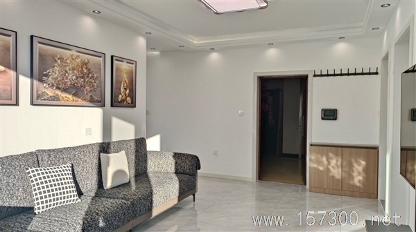 電梯樓東方春天出售