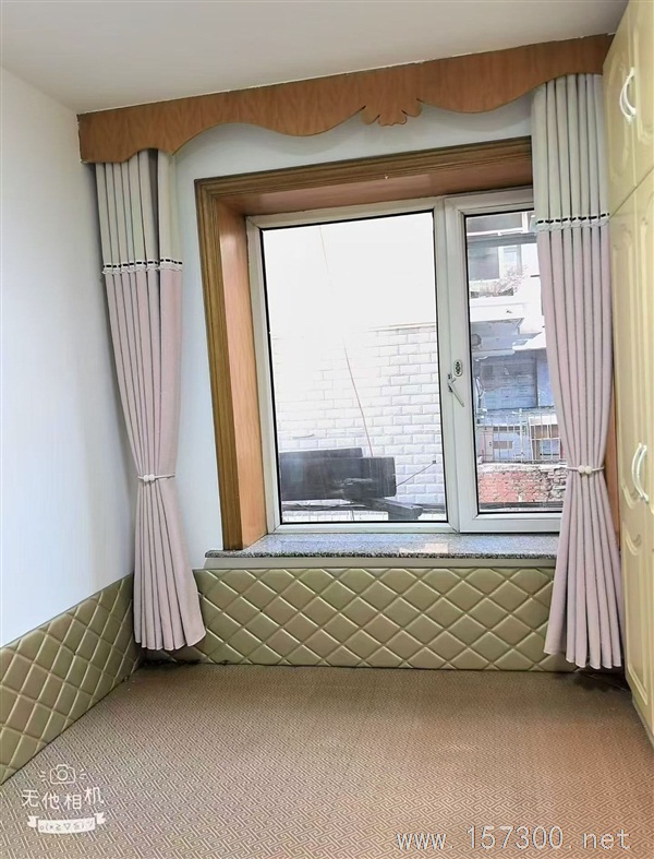 大學學區(qū)二樓