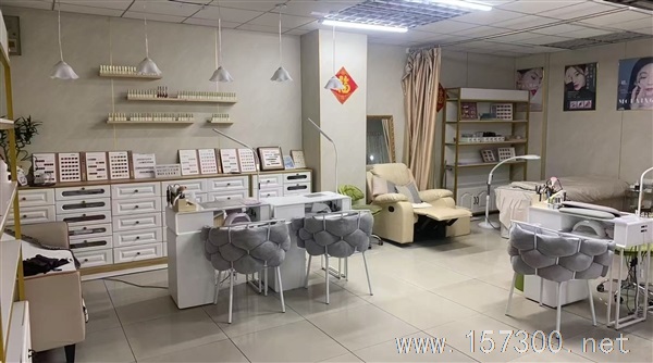 美甲美睫轉(zhuǎn)讓